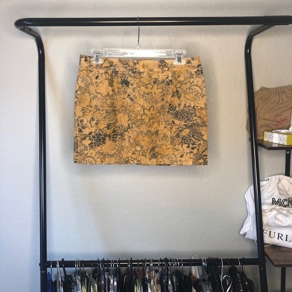 vintage Express Genuine Leather Mini Skirt - Picture 4 of 6